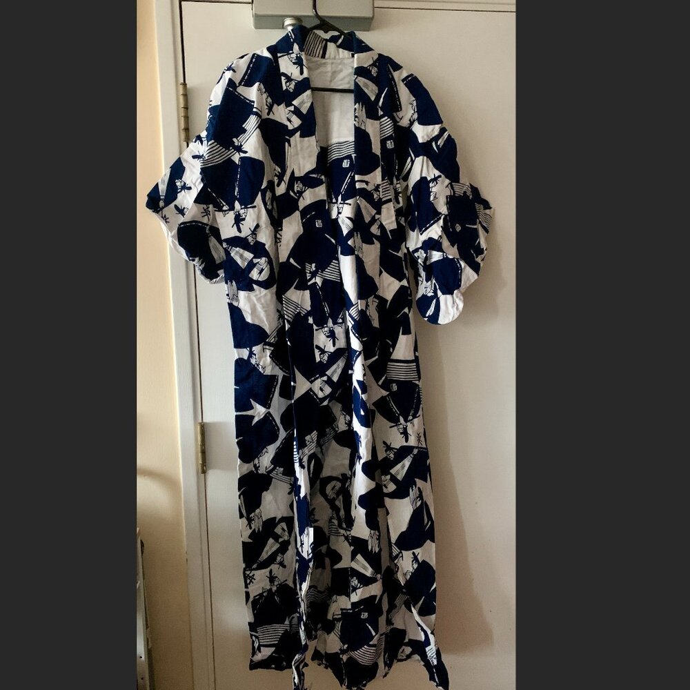 Dark Blue and White Yukata Kimono